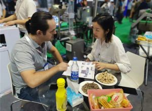 نمایشگاه نمایش 4